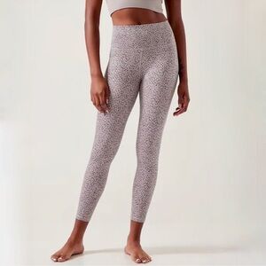 Athleta Salutation Stash Pocket II Printed 7/8 Tight Women’s Size Small Gray